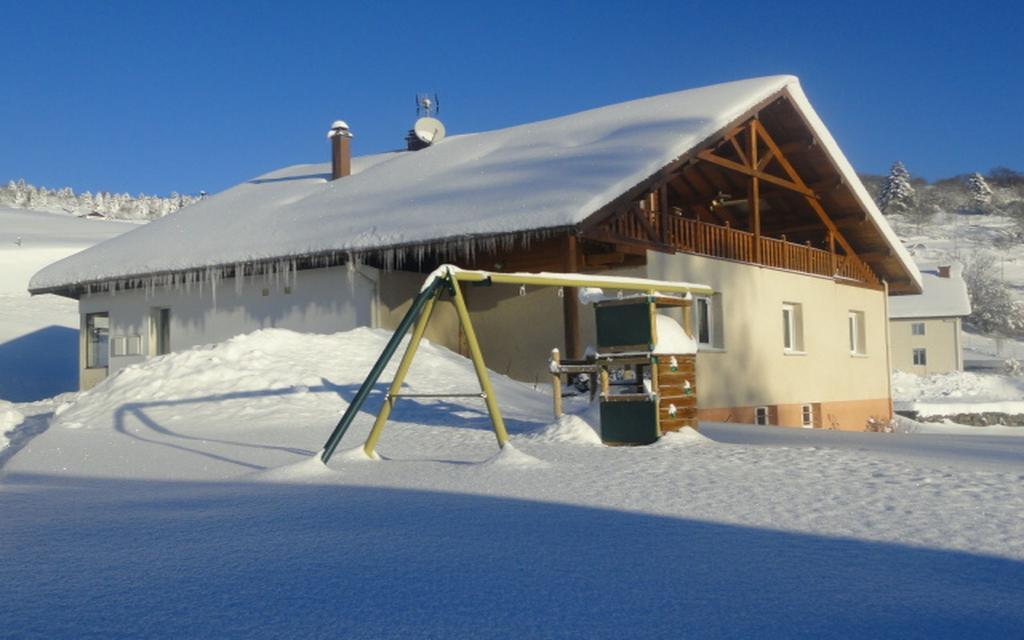 Les Chantenées La Bresse Esterno foto
